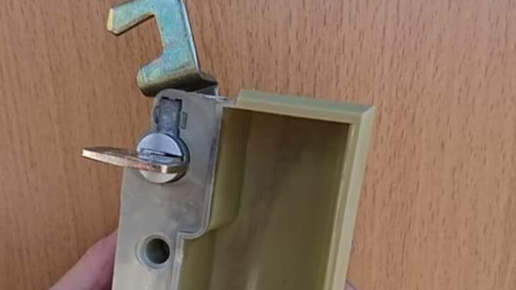 ロッカーの鍵を全紛失しても出張したその場で解錠＆鍵作製が可能です