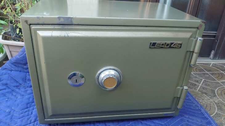家庭用金庫【LEAD45】が壊れたことによる破壊開錠