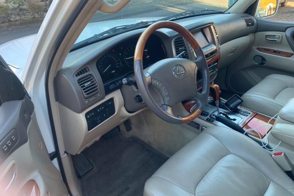 レクサスLX470の鍵紛失によるキー作製＆イモビライザー登録-鍵屋KOロック 