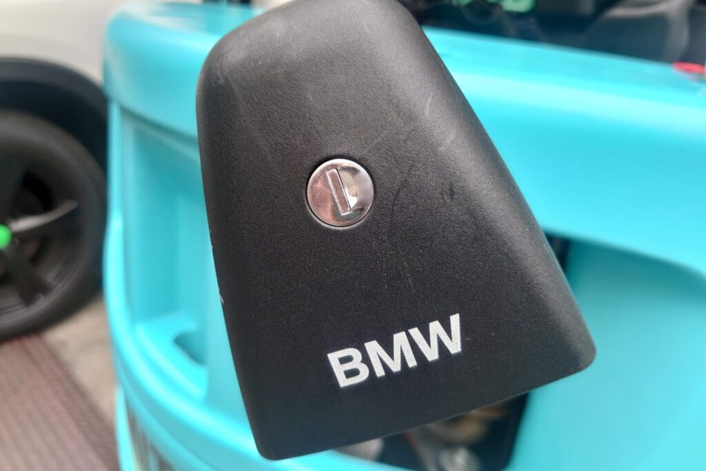 BMW純正のルーフキャリアの鍵を全紛失
