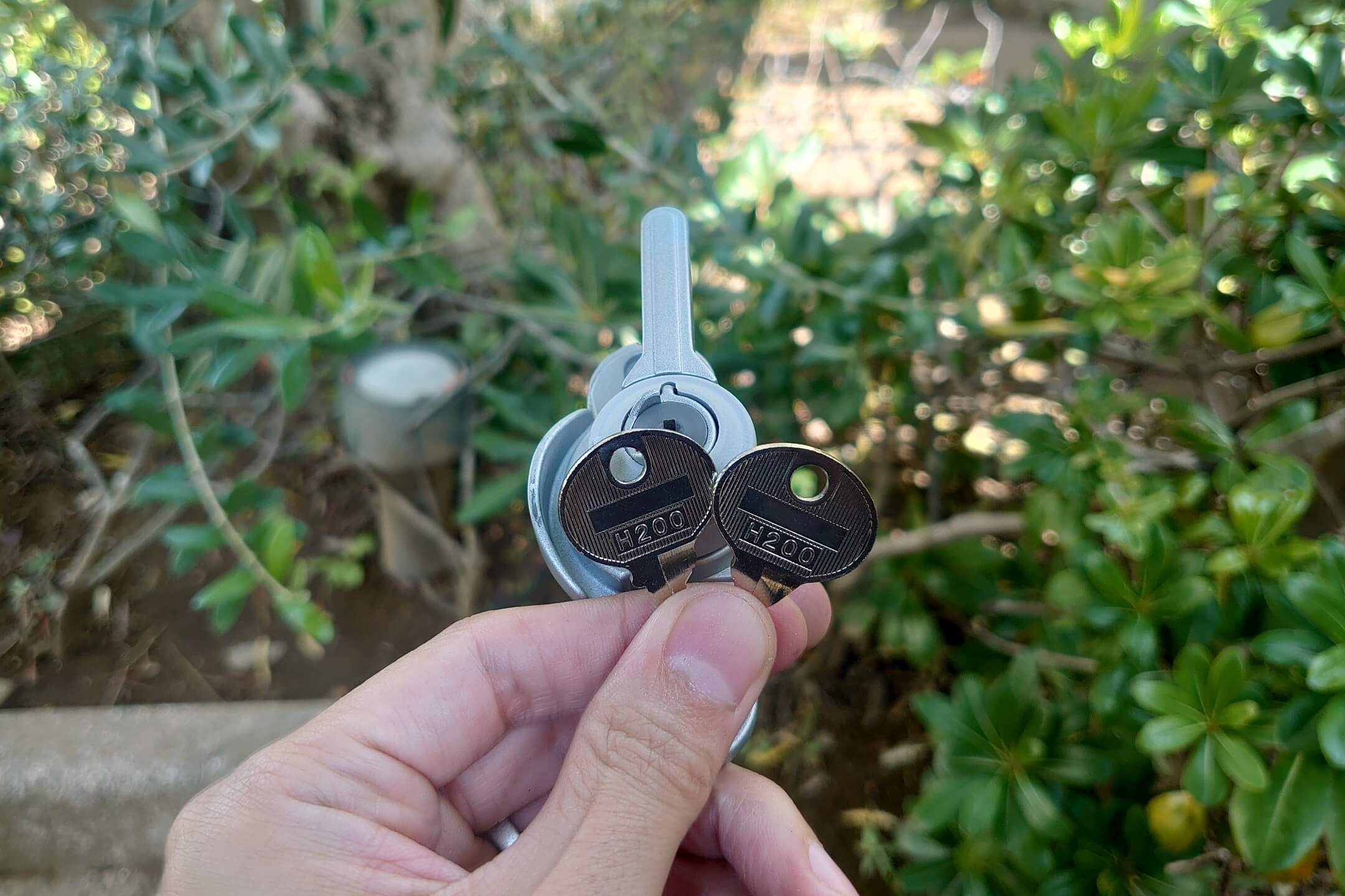 鍵付きクレセント錠の鍵を全紛失｜解錠や0からの鍵作製に出張対応