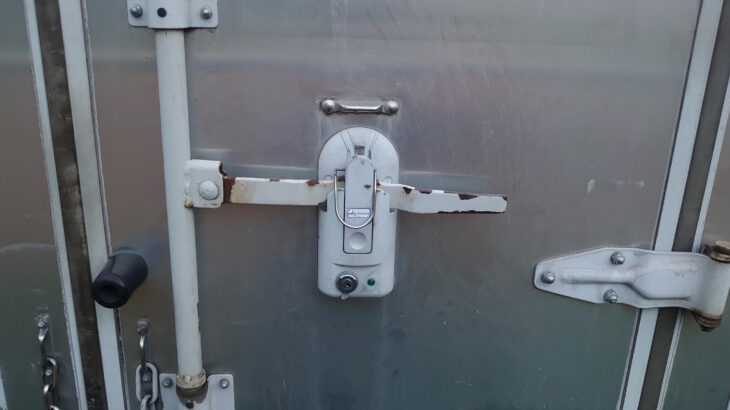 佐川急便様の荷台で多いMIWA＆KABAの鍵穴をピッキングで解錠