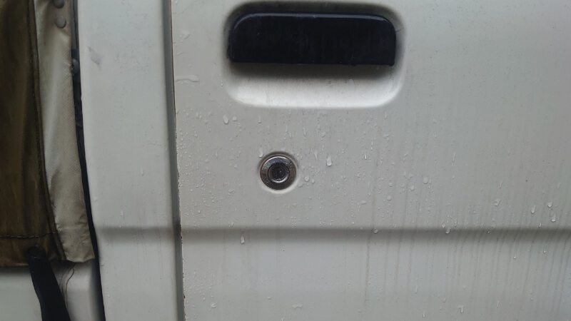 ハイゼットのドアシリンダー(鍵穴)