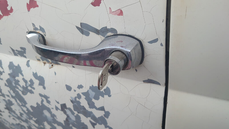 ドアシリンダーはホンダバイクのブランクキー