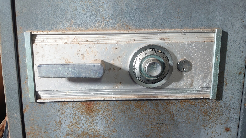 100万変換ダイヤルとピンシリンダー 100万変換ダイヤルとピンシリンダー