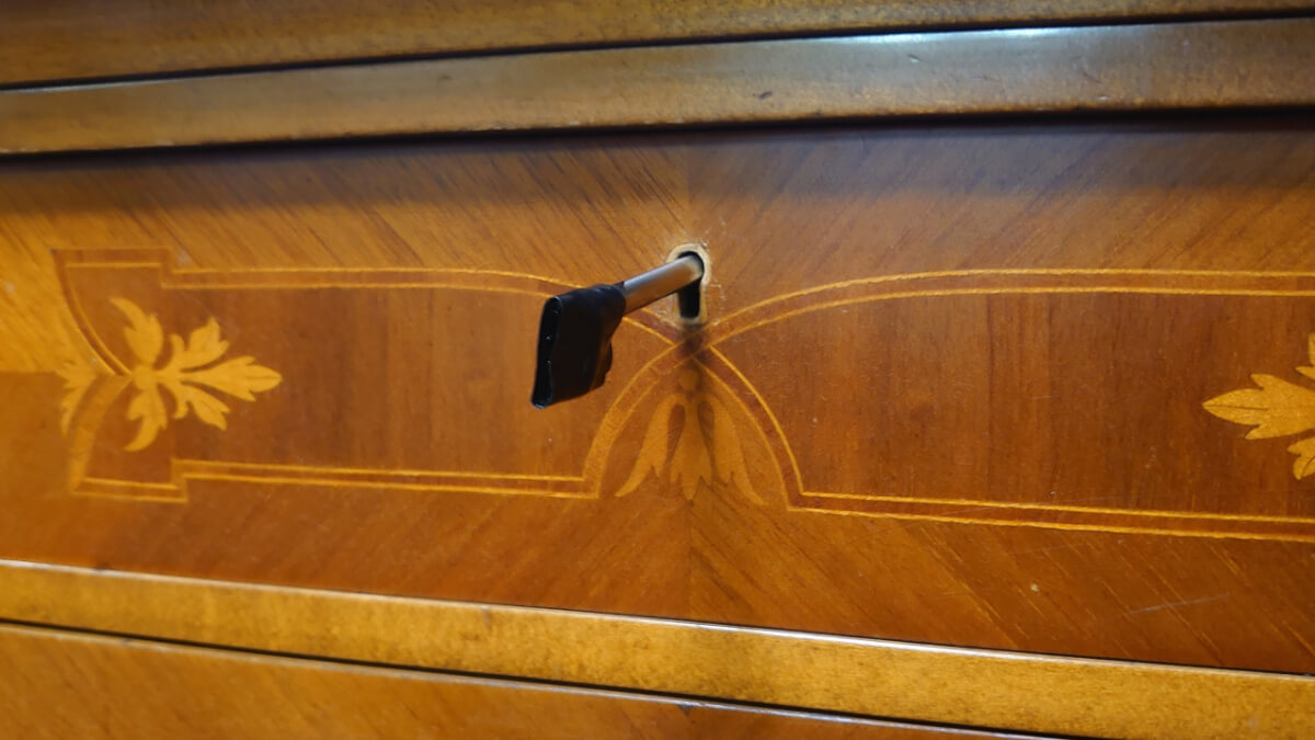 何度か試して棒鍵の高さをチェック